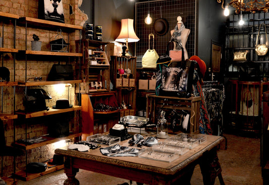 The Art of Vintage Hunting: Unearthing Timeless Treasures for Your Closet