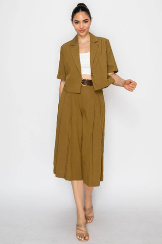 Gwen Pleated Wide Culotte Pants