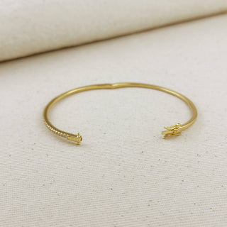 Run, Baby,Run 18k Gold Filled Thin Line Cz Bangle Bracelet