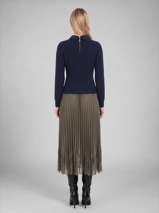 Embellished Collar Cable Knit Sweater