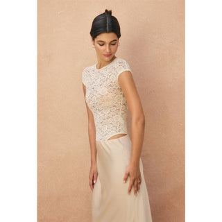 Eloise Lace Cap Sleeve Bodysuit – full length view – Into The Palms boutique