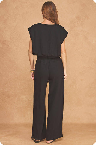 Textured V-Neck Bubble Hem Crop Top
