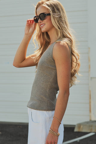 Ribbed Knit Contrast Trim Sweater Tank